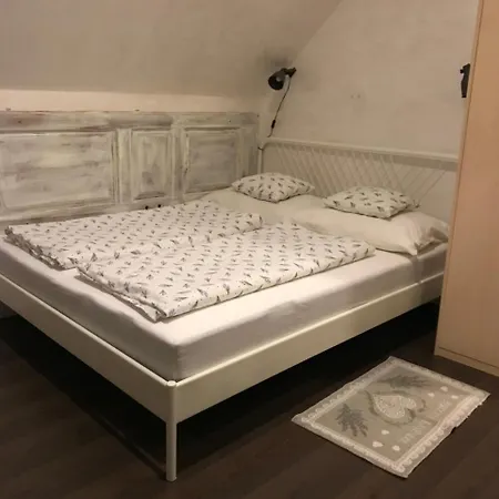 Viktória * Tihany